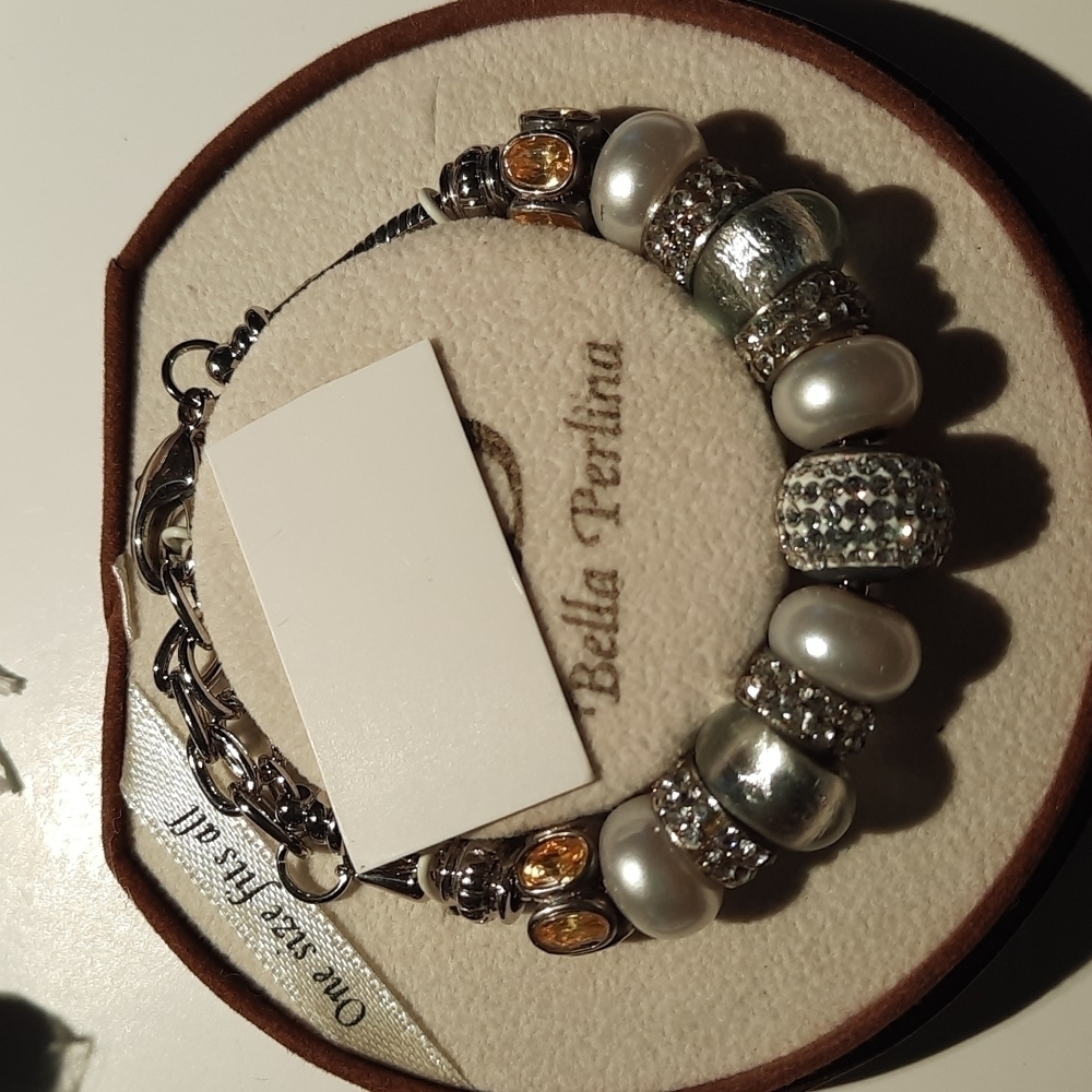 Bella Perlina Bracelet NWT